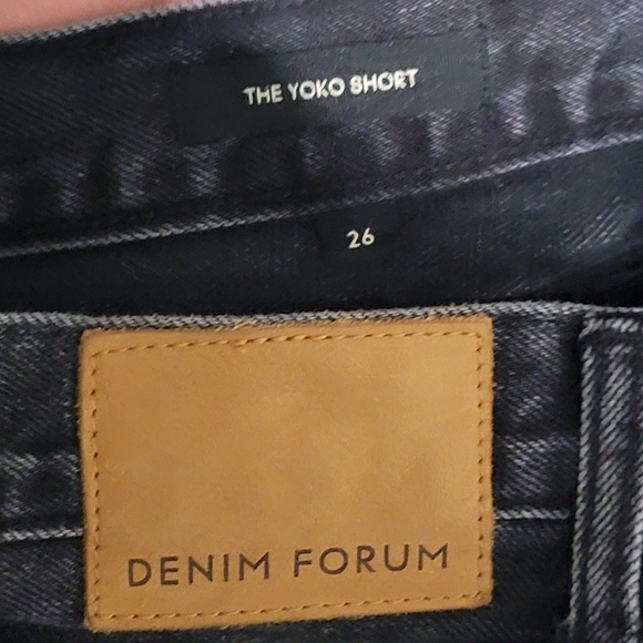 Denim Forum The Yoko Hi-Rise Jean Short Denim Cut-Off Black - Picture 8 of 10